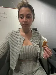 Isabella_Varella webcam model stream image