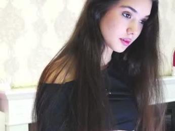 alexisdevine webcam preview