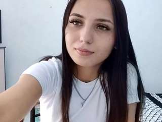 lorabrickell webcam model stream image