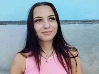 lorabrickell webcam model stream image