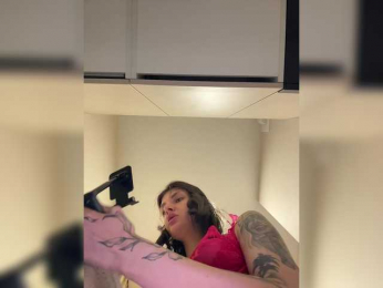 chicanogirl webcam model stream image