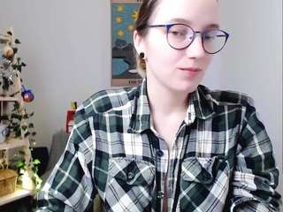 kiratarot webcam model stream image