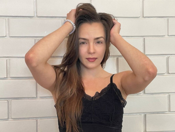 LamaBrown webcam livejasmin model stream image
