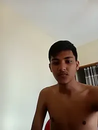 WrinkledTriops webcam model stream image