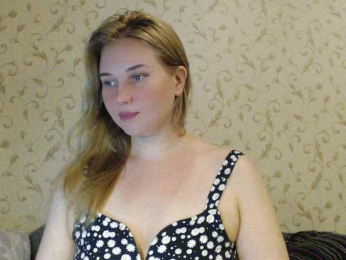 _LILKA_ webcam model stream image