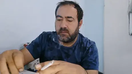 dark-look webcam model stream image