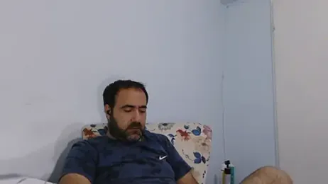 dark-look webcam model stream image