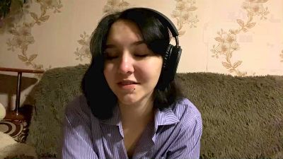 AlenaTomer webcam model stream image