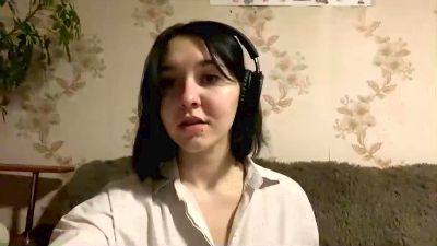 AlenaTomer webcam model stream image