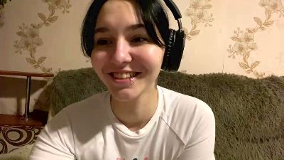 AlenaTomer webcam model stream image