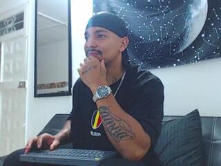 Andrei Hunter webcam flirt4free model stream image