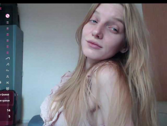 MaagilineKass webcam model stream image