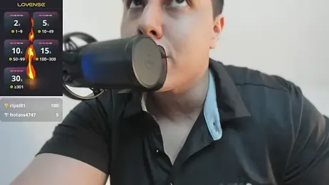 Thom_Ohtani webcam model stream image