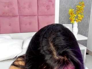 miss-connor webcam model stream image