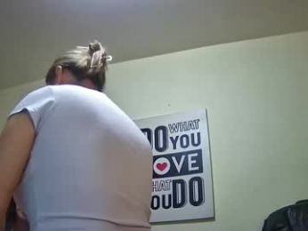 nicoltatiana_ webcam model stream image