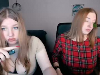 isa_luxury webcam model stream image