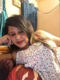 Hot_Queen77 webcam model stream image