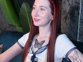 holly-howard webcam model stream image