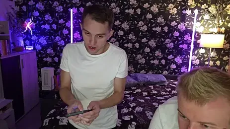 Vuitton webcam model stream image