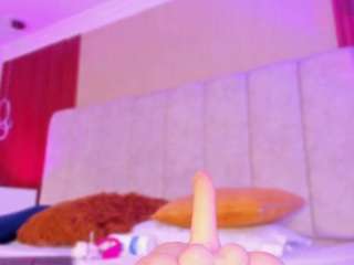 oh-hollyy webcam model stream image