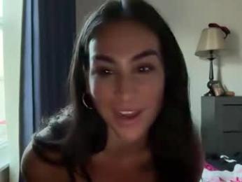 venessaempire webcam model stream image