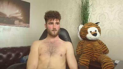 KyloEast webcam model stream image