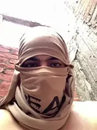 Mohaned100 webcam model stream image