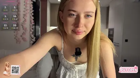 BlondieBoom webcam model stream image