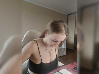 Velvixa webcam model stream image