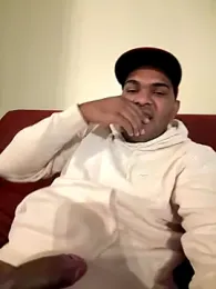 marhi32 webcam model stream image