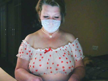MsYummy webcam model stream image