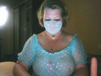 MsYummy webcam model stream image