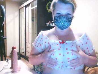 MsYummy webcam model stream image