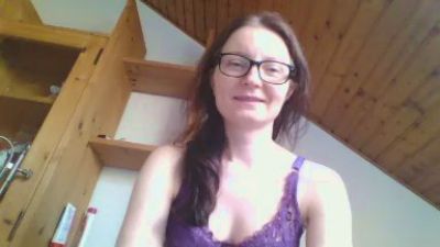QueenDiva30 webcam model stream image