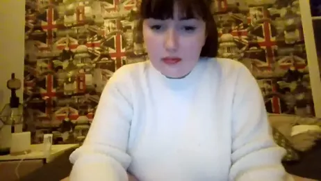 Lynylou webcam model stream image