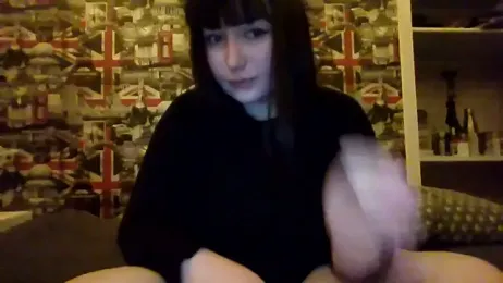 Lynylou webcam model stream image