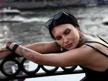 monica_elder webcam model stream image