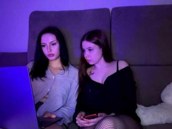 PinkClouds webcam bongacams model stream image