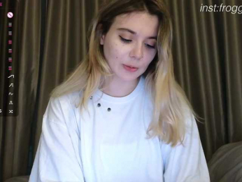 Alice-teaseee webcam bongacams model stream image