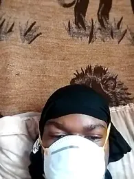 loVbRo1 webcam model stream image