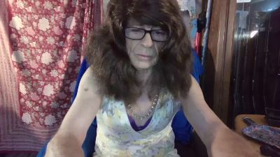 Rikkijeanishere webcam cam4 model stream image