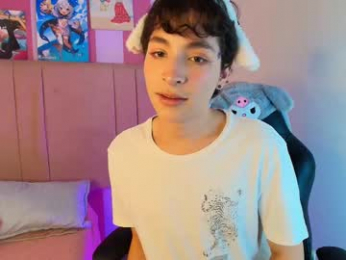 damiian21_ webcam model stream image