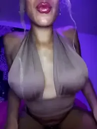 AngelinaSexFit webcam model stream image