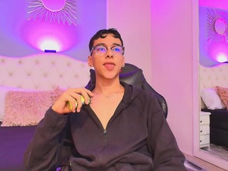 Aidden Royce webcam model stream image