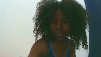 Ursullah webcam model stream image