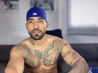 Myke Sthetic webcam model stream image