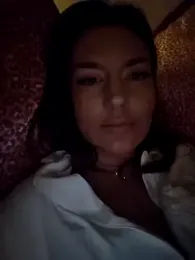 Nina24 webcam model stream image