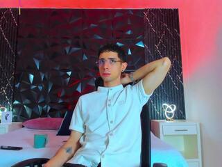 Liam Hudsonn webcam flirt4free model stream image