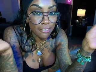 iamtattedqueen webcam camsoda model stream image
