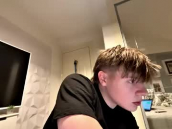 thickny0ung webcam model stream image